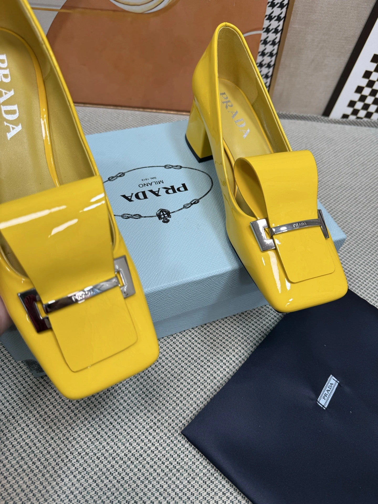 COCO-- Pr141 1I963N_055_F0377_F_D035 Heel height：4.5CM cowhide sheepskin item:E-X000E1440W